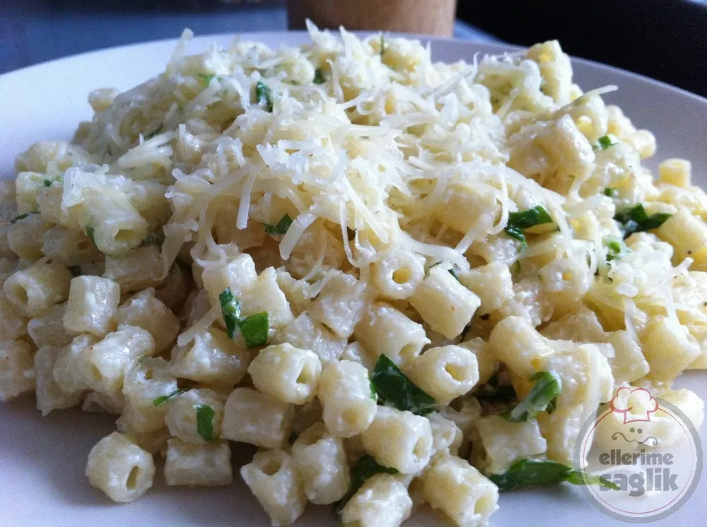 Labneli Kabaklı Makarna